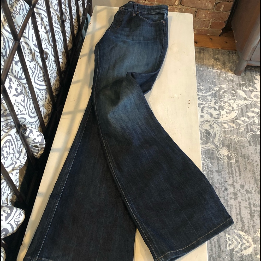 Joes Jeans… fit .ROCKER . NWOT